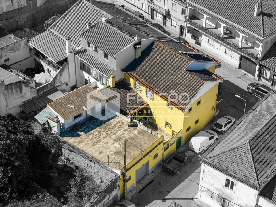 Moradia T7 para Venda em Almeirim Foto 5