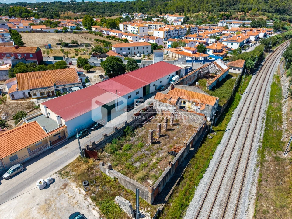Moradia T5 para Venda em Vale de Santarem Foto 64