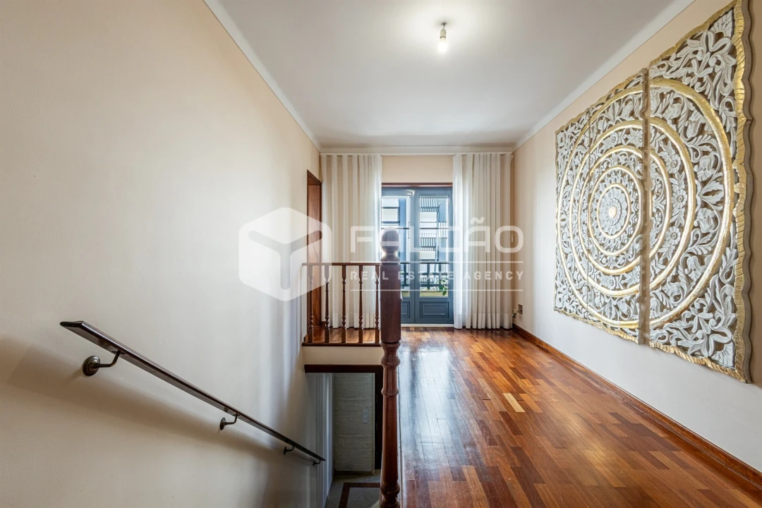 Moradia T4 para Venda em Marvila, Ribeira Santarém, São Salvador, São Nicolau Foto 24