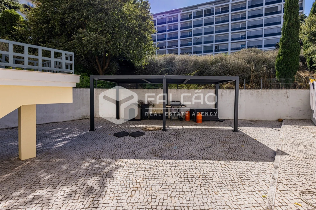Moradia T4 para Venda em Marvila, Ribeira Santarém, São Salvador, São Nicolau Foto 74