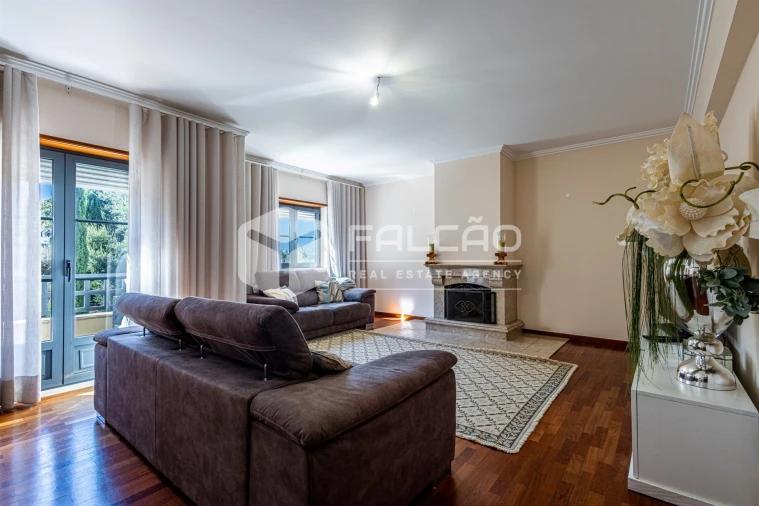 Moradia T4 para Venda em Marvila, Ribeira Santarém, São Salvador, São Nicolau Foto 40