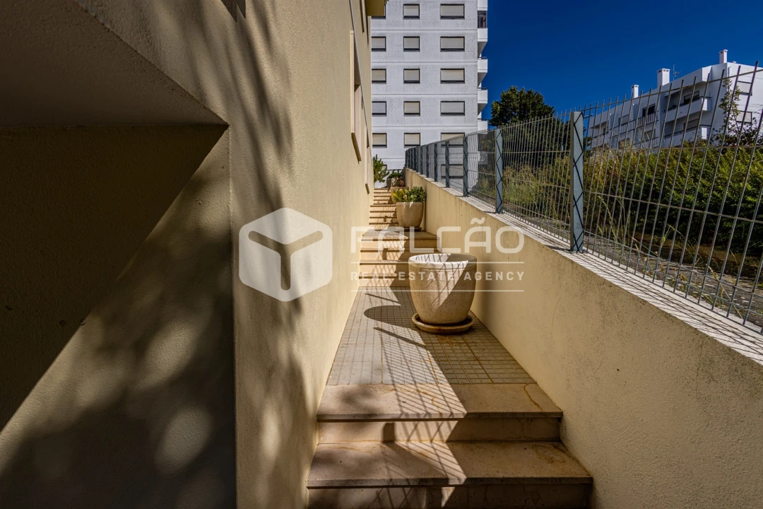 Moradia T4 para Venda em Marvila, Ribeira Santarém, São Salvador, São Nicolau Foto 77