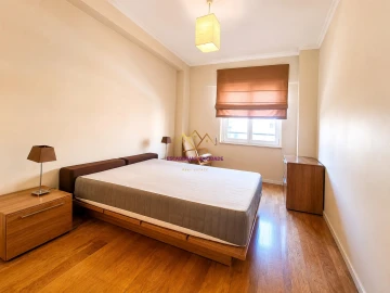 Apartamento T1 para Arrendamento em Algés, Linda-A-Velha e Cruz Quebrada-Dafundo