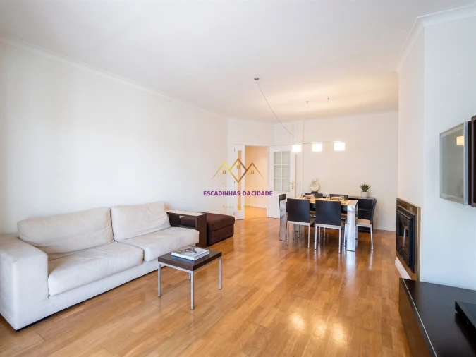 Apartamento T1 para Arrendamento em Algés, Linda-A-Velha e Cruz Quebrada-Dafundo Foto 3