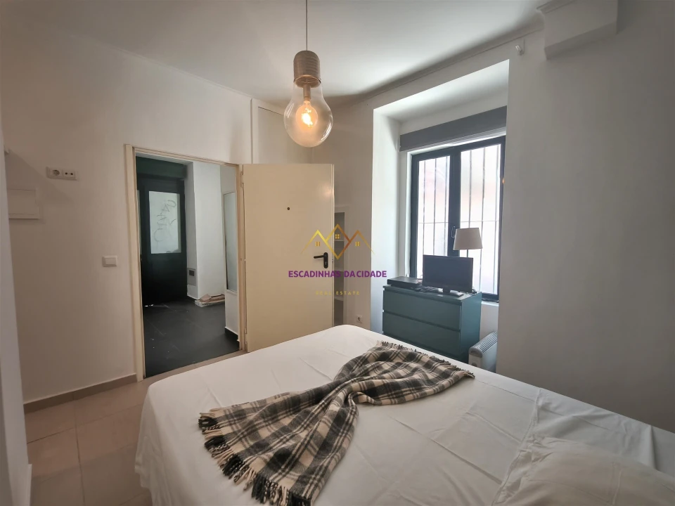 Apartamento T1 para Arrendamento em Misericórdia Foto 10