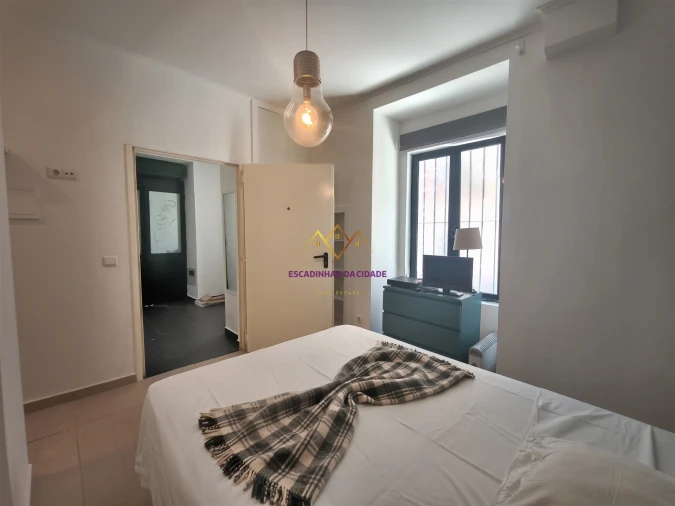 Apartamento T1 para Arrendamento em Misericórdia Foto 10