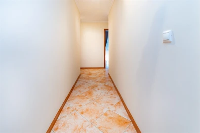Apartamento T3 para Venda em Laranjeiro e Feijó
