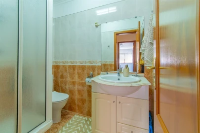 Apartamento T3 para Venda em Laranjeiro e Feijó