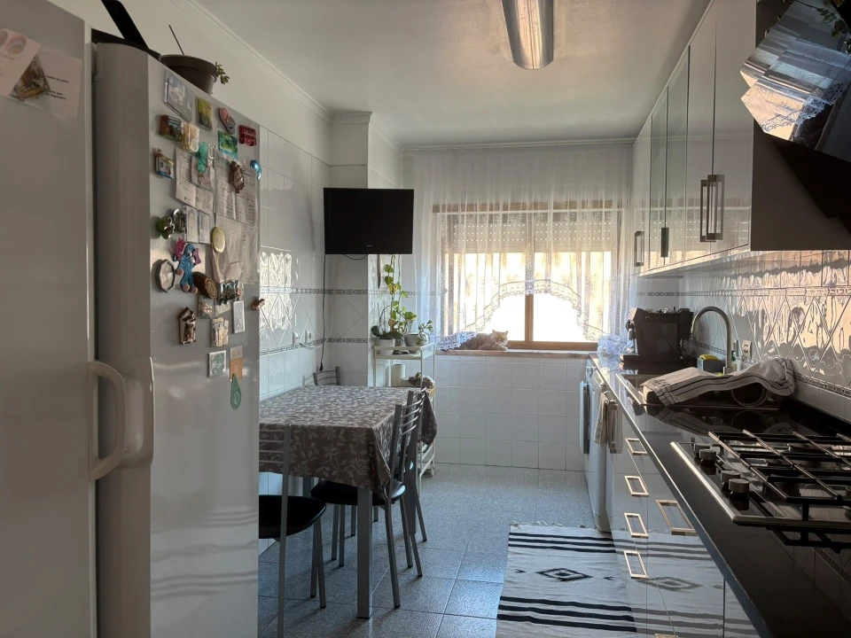 Apartamento T3 para Venda em Laranjeiro e Feijó Foto 1