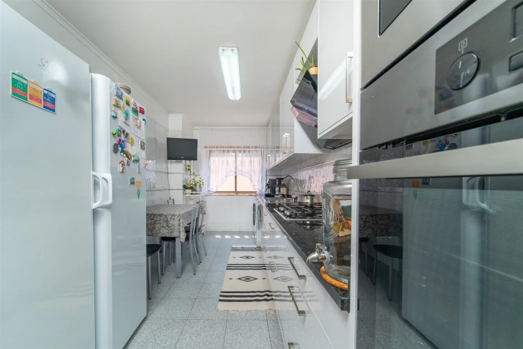 Apartamento T3 para Venda em Laranjeiro e Feijó Foto 7