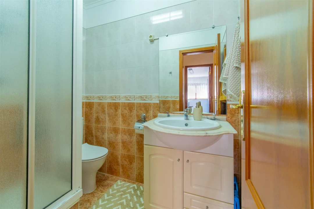 Apartamento T3 para Venda em Laranjeiro e Feijó Foto 5