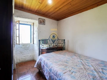 Moradia T2 para Venda em Fornelos