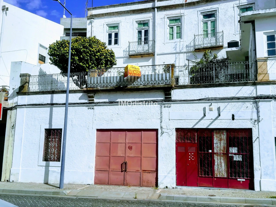 Moradia T0 para Venda em Sé e São Lourenço Foto 7