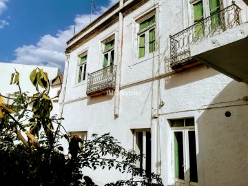Moradia T0 para Venda em Sé e São Lourenço