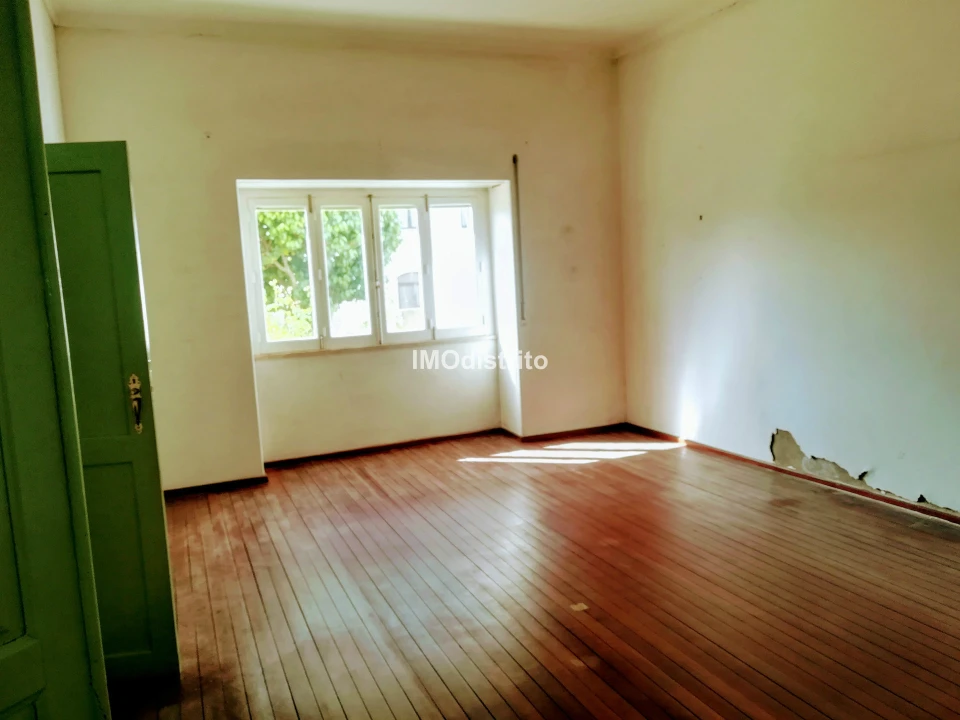Moradia T0 para Venda em Sé e São Lourenço Foto 14