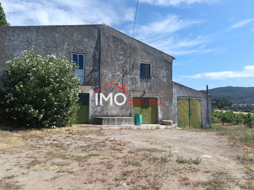 Quinta T2 para Venda em Ribeira de Nisa e Carreiras Foto 26