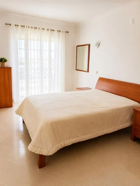 Apartamento T1 para Arrendamento em Albufeira e Olhos de Água
