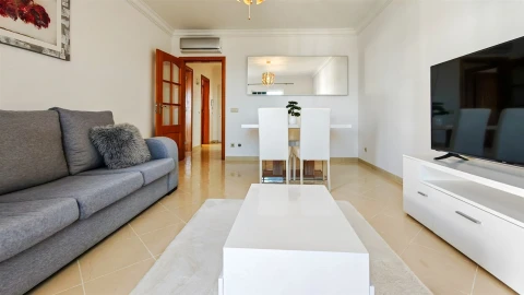 Apartamento T1 para Arrendamento em Albufeira e Olhos de Água