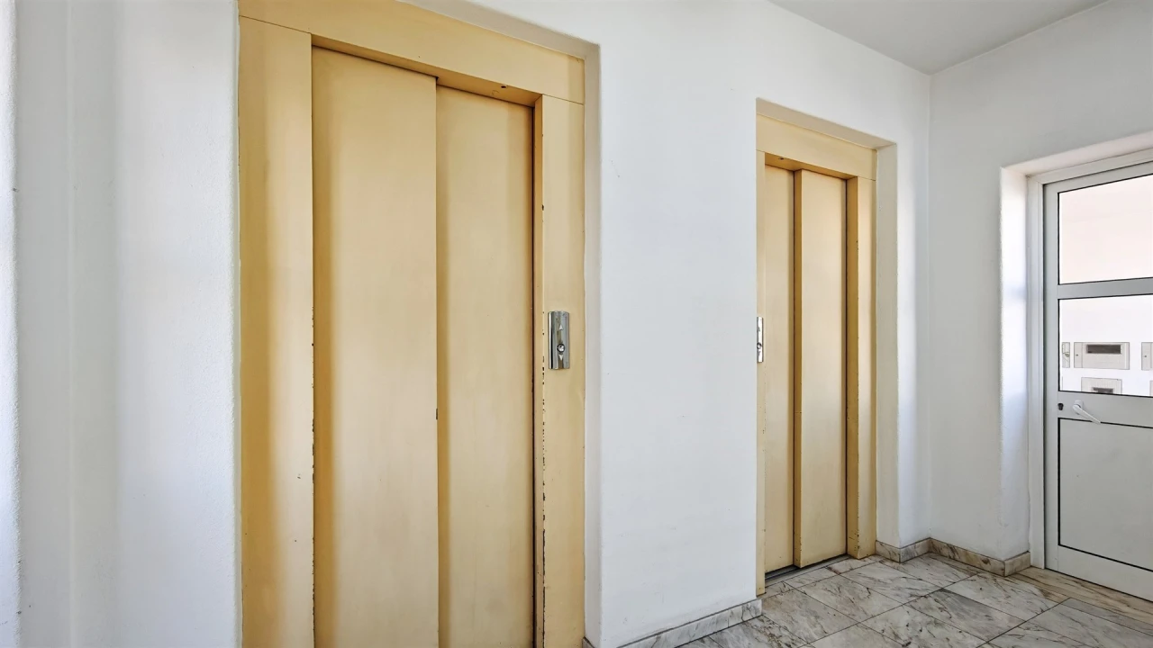 Apartamento T1 para Arrendamento em Albufeira e Olhos de Água Foto 25