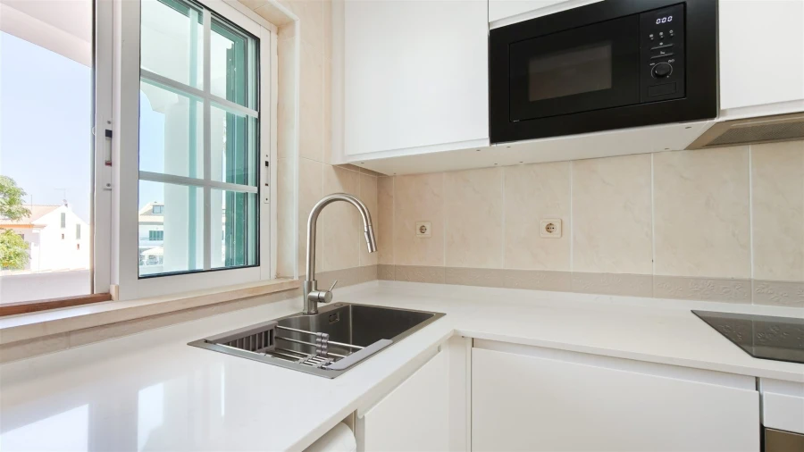 Apartamento T1 para Arrendamento em Albufeira e Olhos de Água Foto 13