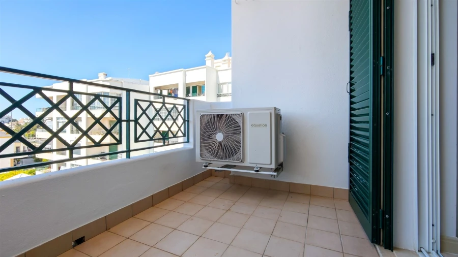 Apartamento T1 para Arrendamento em Albufeira e Olhos de Água Foto 9