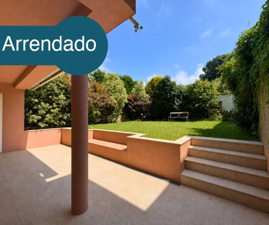 Moradia T3 para Arrendamento em Aldoar, Foz do Douro e Nevogilde Foto 1