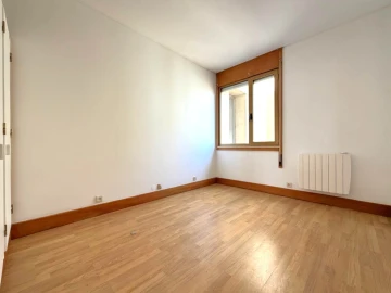 Apartamento T4 para Arrendamento em Aldoar, Foz do Douro e Nevogilde
