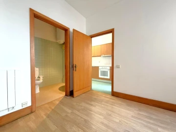 Apartamento T4 para Arrendamento em Aldoar, Foz do Douro e Nevogilde