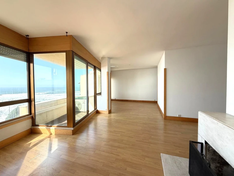 Apartamento T4 para Arrendamento em Aldoar, Foz do Douro e Nevogilde Foto 12