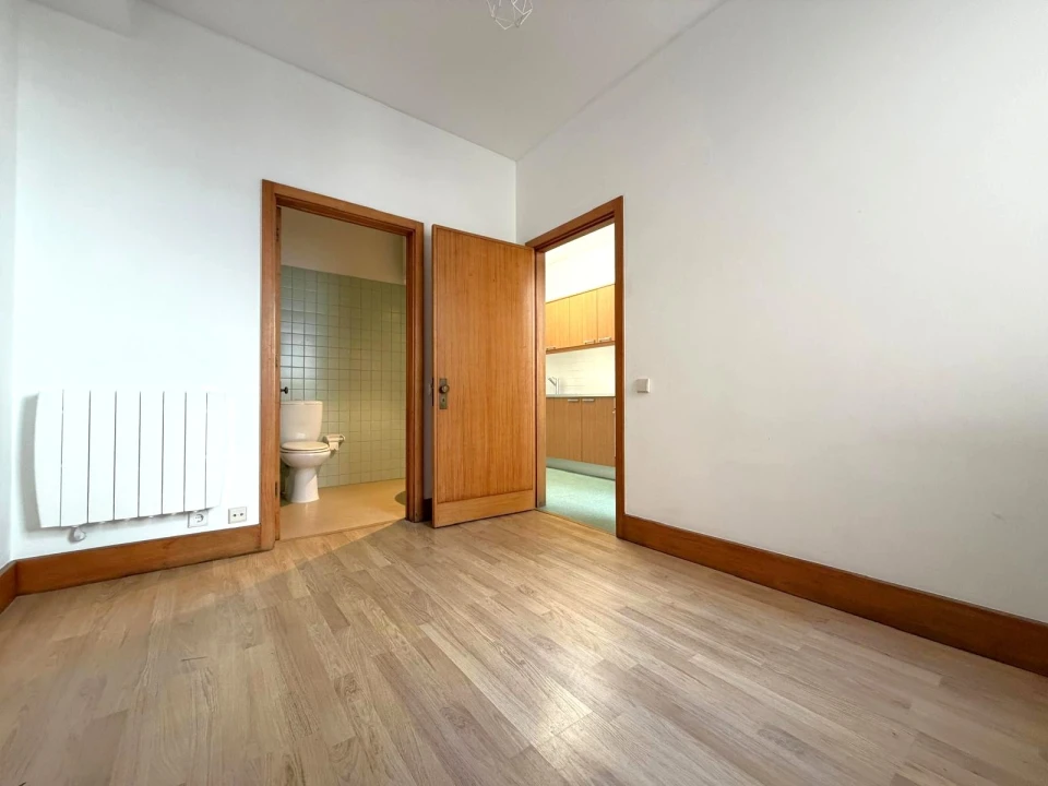 Apartamento T4 para Venda em Aldoar, Foz do Douro e Nevogilde Foto 18
