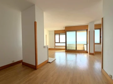 Apartamento T4 para Venda em Aldoar, Foz do Douro e Nevogilde