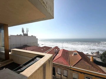 Apartamento T4 para Venda em Aldoar, Foz do Douro e Nevogilde