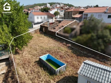 Moradia T2 para Venda em Salgueiro do Campo