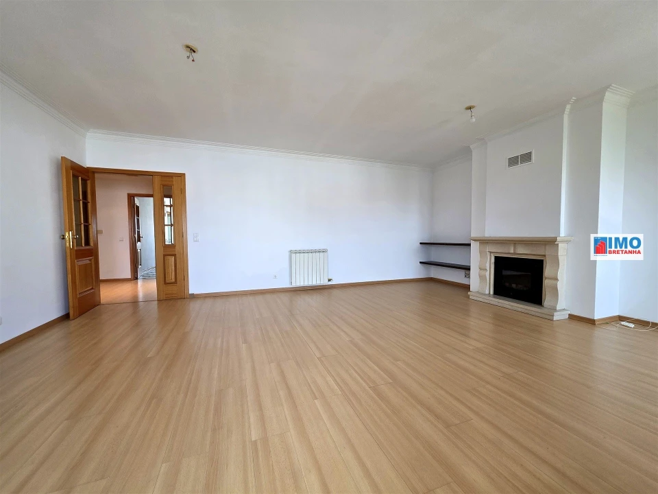 Apartamento T4 para Venda em Castelo Branco Foto 6