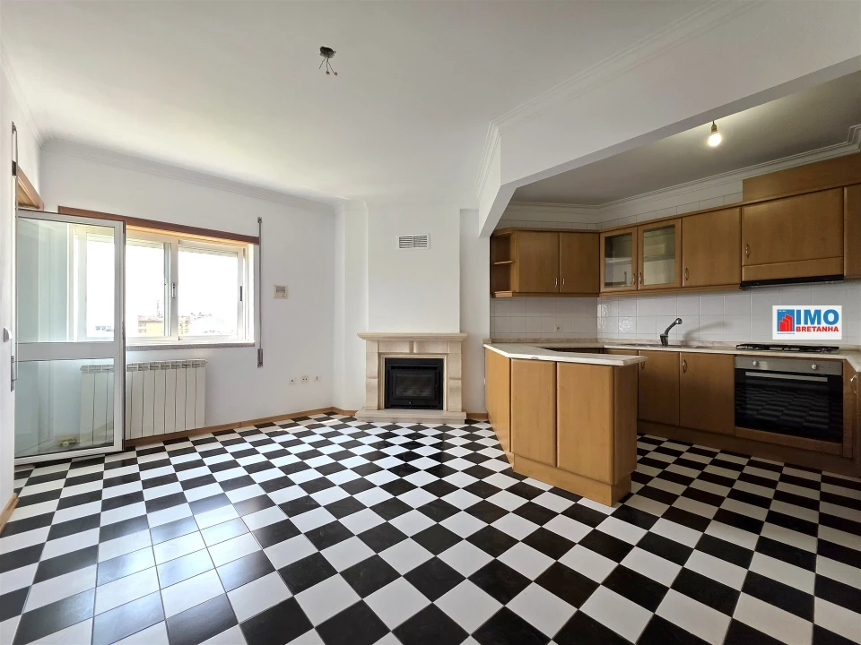 Apartamento T4 para Venda em Castelo Branco Foto 7