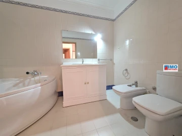 Apartamento T4 para Venda em Castelo Branco