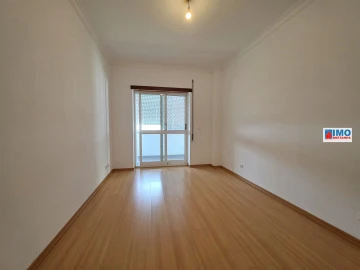 Apartamento T4 para Venda em Castelo Branco