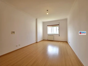 Apartamento T4 para Venda em Castelo Branco