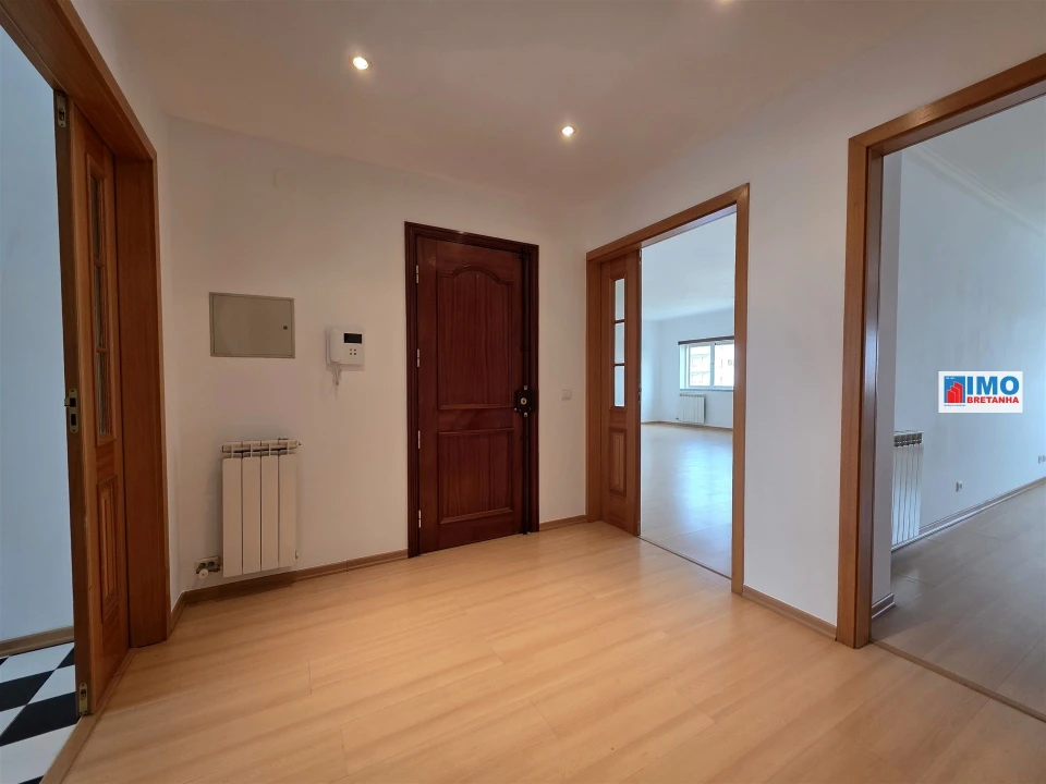 Apartamento T4 para Venda em Castelo Branco Foto 14