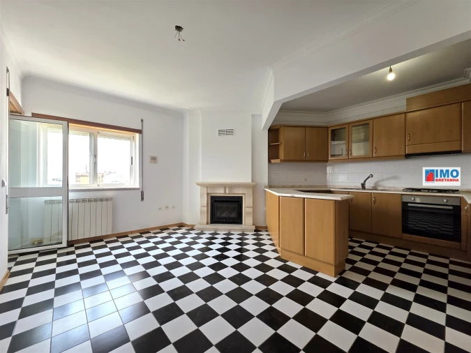 Apartamento T4 para Venda em Castelo Branco Foto 7