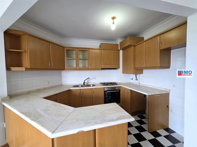 Apartamento T4 para Venda em Castelo Branco Foto 10