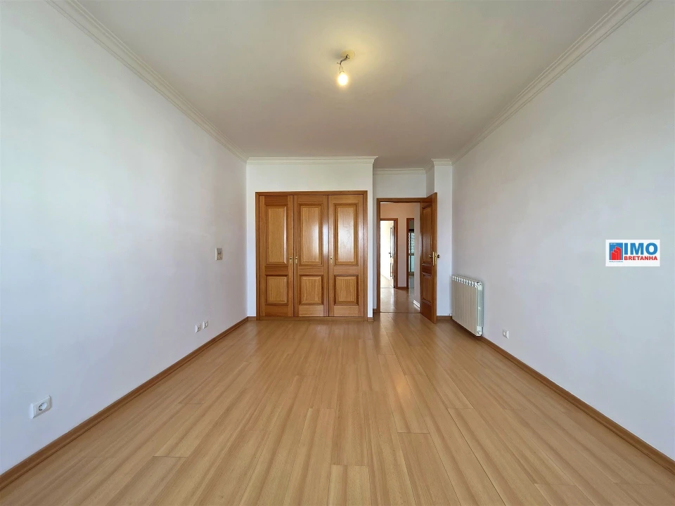 Apartamento T4 para Venda em Castelo Branco Foto 27