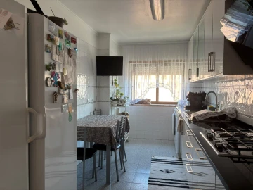 Apartamento T3 para Venda em Laranjeiro e Feijó