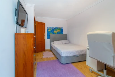Apartamento T3 para Venda em Laranjeiro e Feijó