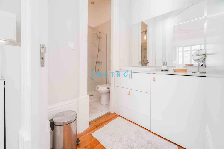 Apartamento T1 para Arrendamento em Cedofeita, Santo Ildefonso, Sé, Miragaia, São Nicolau e Vitória Foto 4