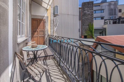 Apartamento T2 para Arrendamento em Cedofeita, Santo Ildefonso, Sé, Miragaia, São Nicolau e Vitória
