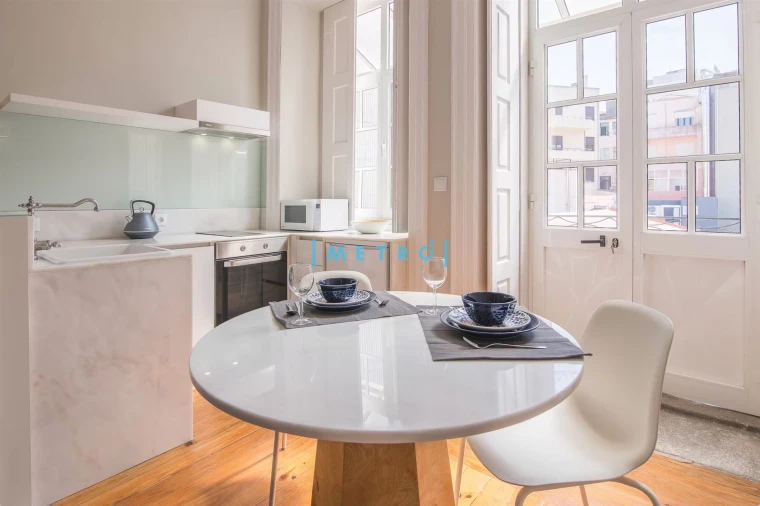 Apartamento T2 para Arrendamento em Cedofeita, Santo Ildefonso, Sé, Miragaia, São Nicolau e Vitória Foto 17
