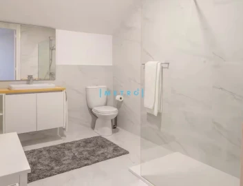 Apartamento T1 para Arrendamento em Cedofeita, Santo Ildefonso, Sé, Miragaia, São Nicolau e Vitória