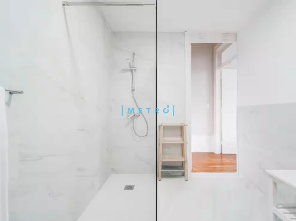 Apartamento T1 para Arrendamento em Cedofeita, Santo Ildefonso, Sé, Miragaia, São Nicolau e Vitória Foto 12