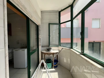 Apartamento T3 para Venda em Repeses e São Salvador